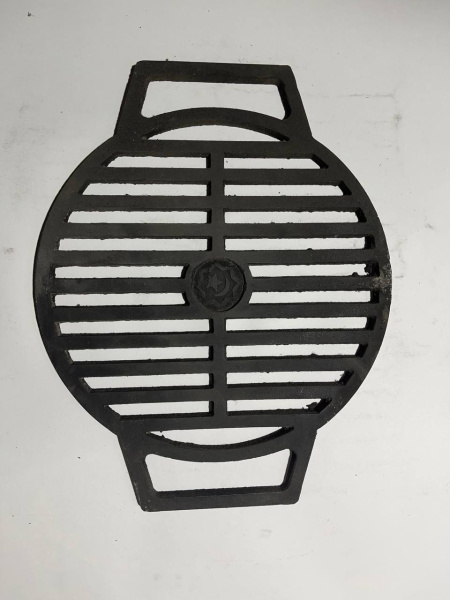 Решетка гриль узбекская чугунная диам.340мм с ручками